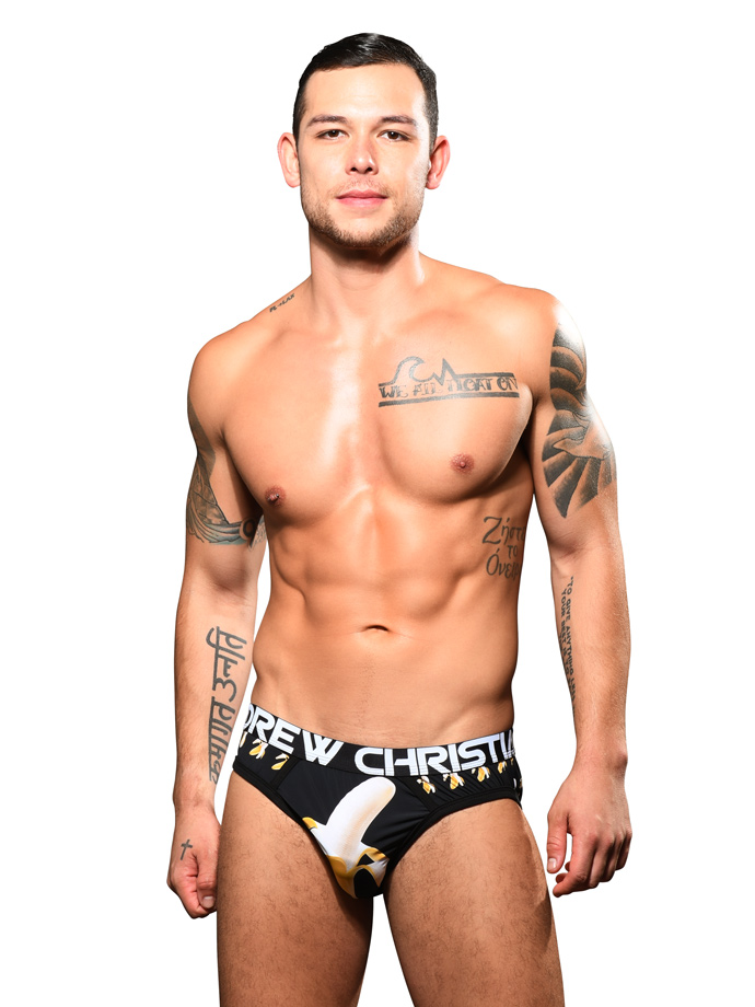 https://www.lovebird.at/images/product_images/popup_images/92402-andrew-christian-big-banana-brief__1.jpg
